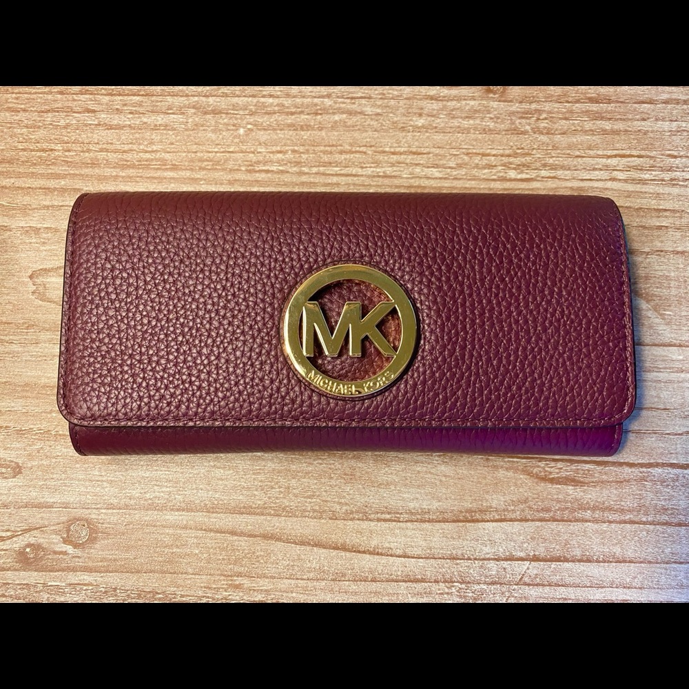 Michael Kors wallet